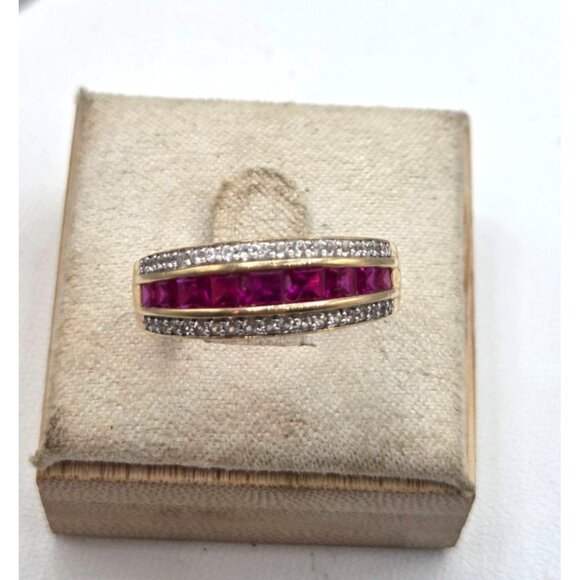 Gold Plated Ring With Pink Stones & Cubic Zirconia Accents Size 6 - Picture 3 of 5